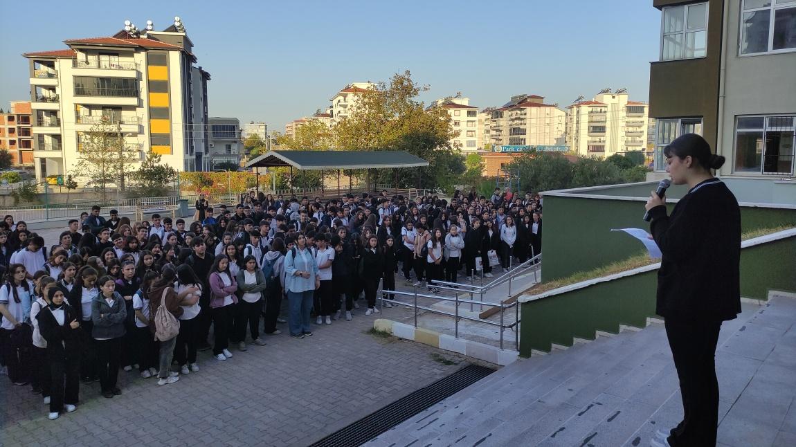 Öğrencimiz Kadın Cinayetleri Konusunda Sunum Yaptı